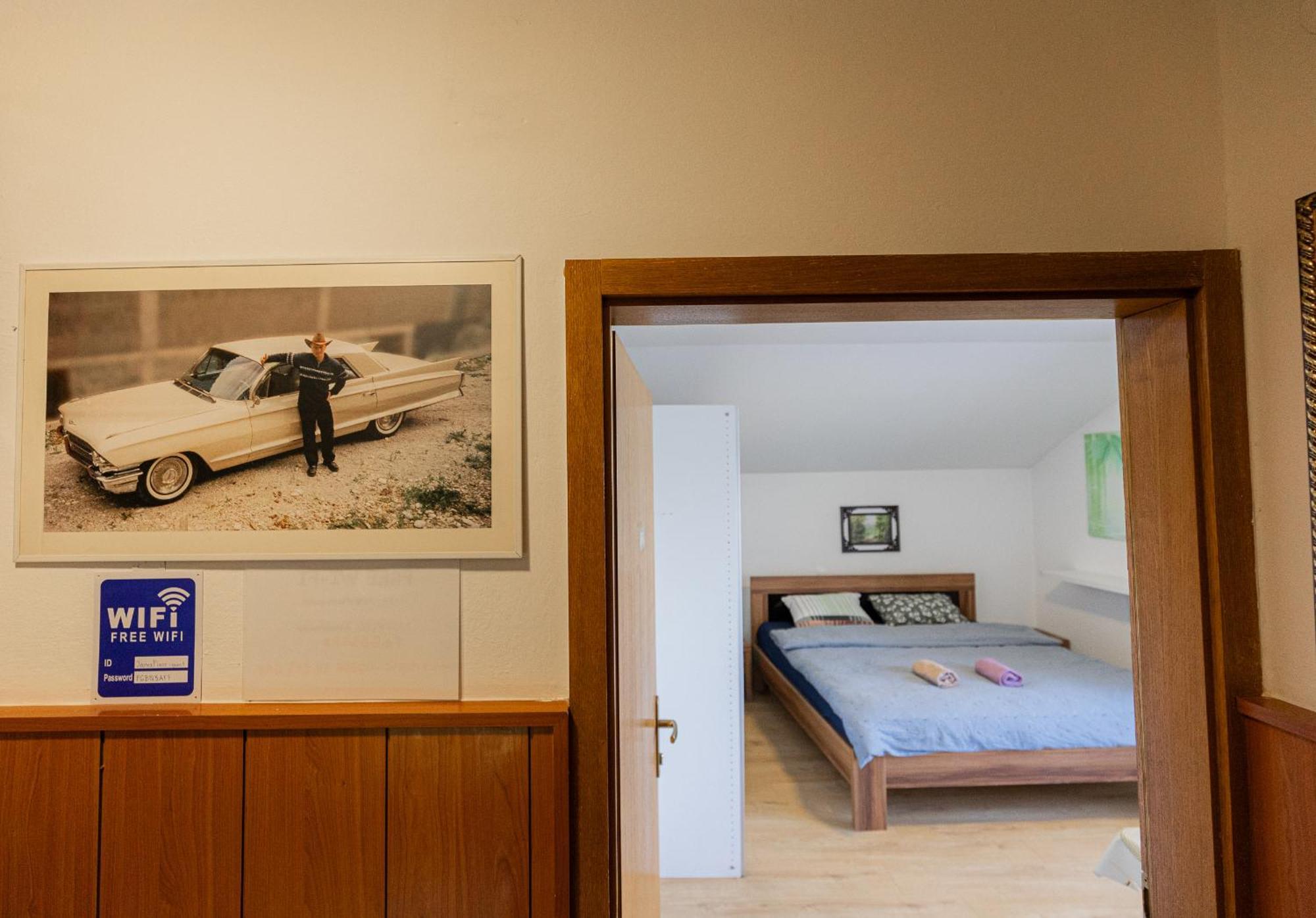 Rooms Kozarje Ljubljana Kültér fotó